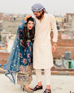 Rushna Noor Instagram - I am so lucky to have you as my husband in my life. I always feel special from you. I prayed to Almighty Allah to have a person like you in my life. And He accepted my prayer and sent you to my life. I am so blessed with your presence, take lots of love and wishes from me in this E I D 🌟 @shailzaibu
✰
✰
✰
✰
✰
✰
#rushail #isntagram #couplegoals #couple #eidmubarak #eid #eidoutfit