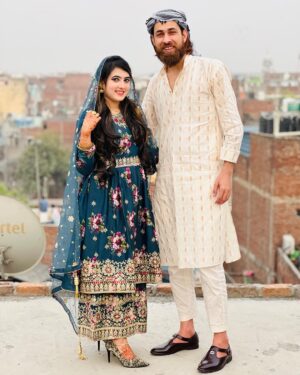 Rushna Noor Instagram - I am so lucky to have you as my husband in my life. I always feel special from you. I prayed to Almighty Allah to have a person like you in my life. And He accepted my prayer and sent you to my life. I am so blessed with your presence, take lots of love and wishes from me in this E I D 🌟 @shailzaibu
✰
✰
✰
✰
✰
✰
#rushail #isntagram #couplegoals #couple #eidmubarak #eid #eidoutfit