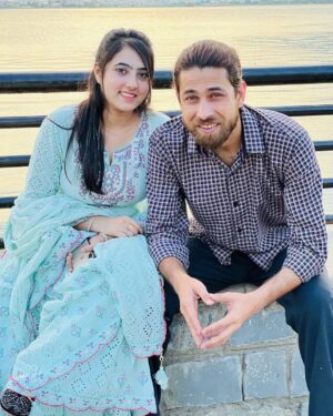 Rushna Noor Instagram - Conversation 🦋🐵
✰
✰
✰
✰
✰
✰
#rushail #instagram #couple #couplegoals #love #photo #random