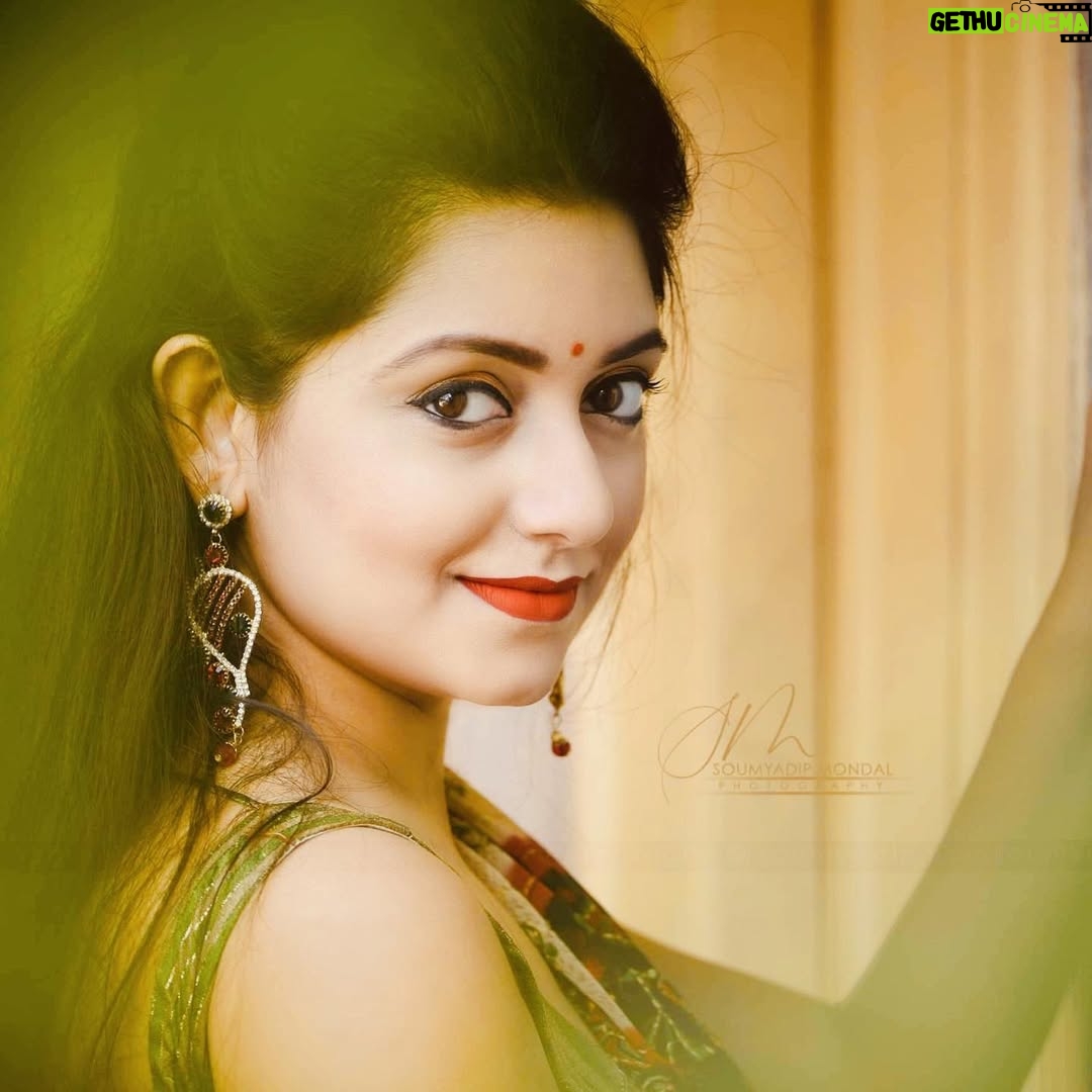 Ruspsa Saha - 2.8K Likes - 😊