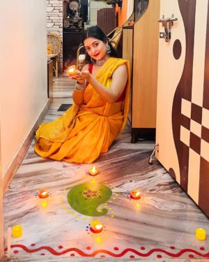 Ruspsa Saha Instagram - Happy diwali… 😊