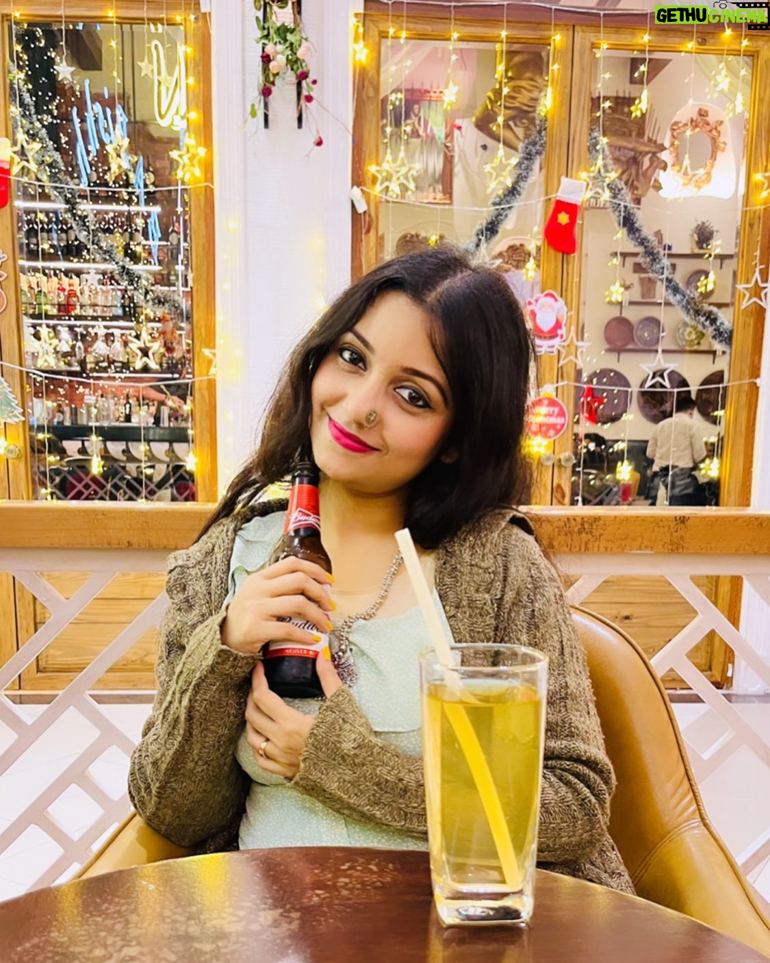 Ruspsa Saha - 2.8K Likes - Merry Christmas…  25/12/2022