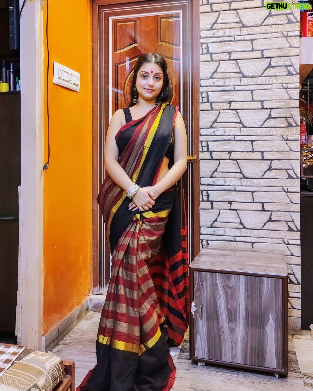 Ruspsa Saha - 3.2K Likes - 🤗