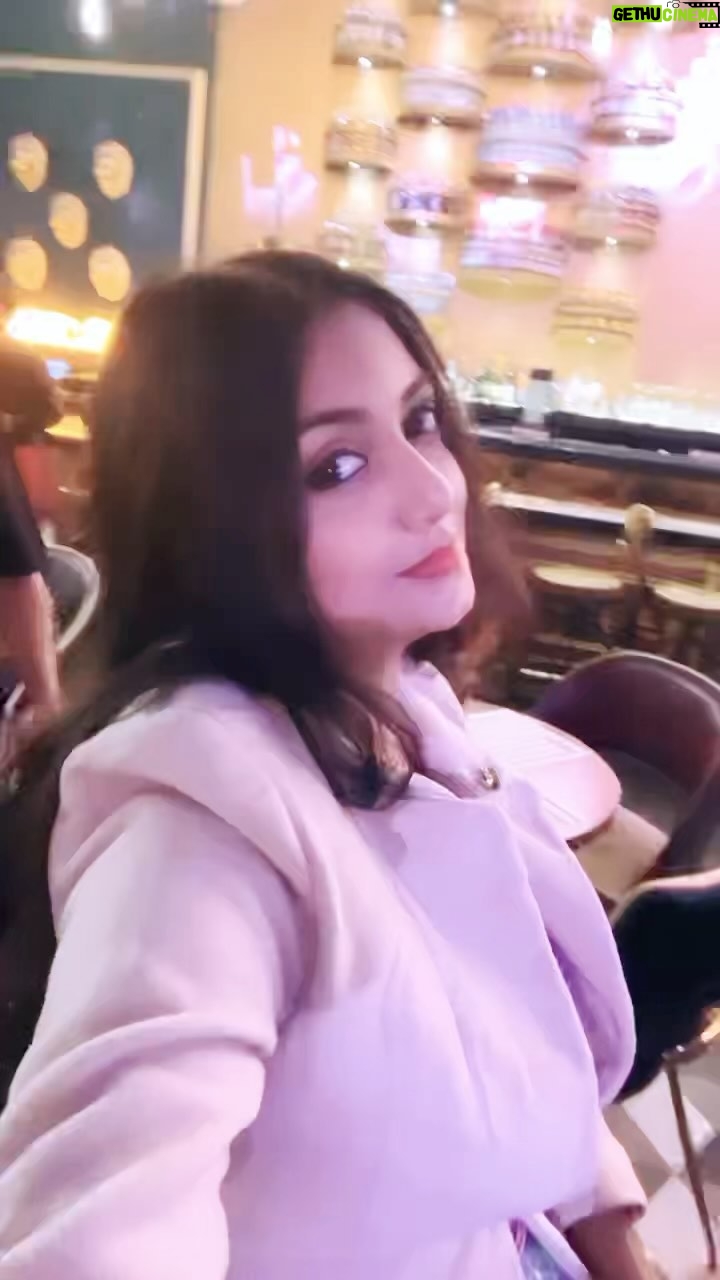 Ruspsa Saha - 3.7K Likes - 