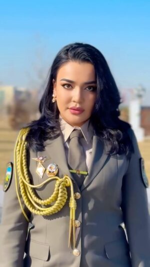 Ruxshona Instagram - Ватанимиз қалқонлари! Байрам муборак бўлсин!❤️🇺🇿
