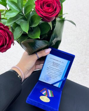 Ruxshona Instagram - Ўзбекистон Республикасига садоқат билан хизмат қиламан!🫡
Катта рахмат! 
Байрамга энг зўр совға!😍🥳
#МиллийГвардия