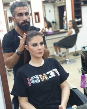 Rwad Aliu Instagram - 💇♀️ hairstyle by @donna.di.picca.ghasan 💄Makeup artist by @mahmoud_shameh 👗clothes by @gusto.nero.10