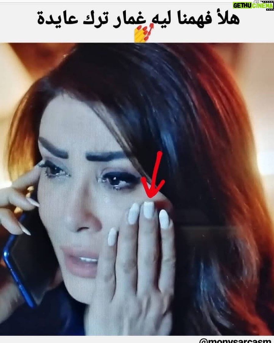 Rwad Aliu - 16.7K Likes - ضحكتني الصورة 😂 شوفو دقة الملاحظة 
طيب انكسر بالتصوير كيف بدي اعملو وانا عم صور مشهد ورا مشهد 🤔