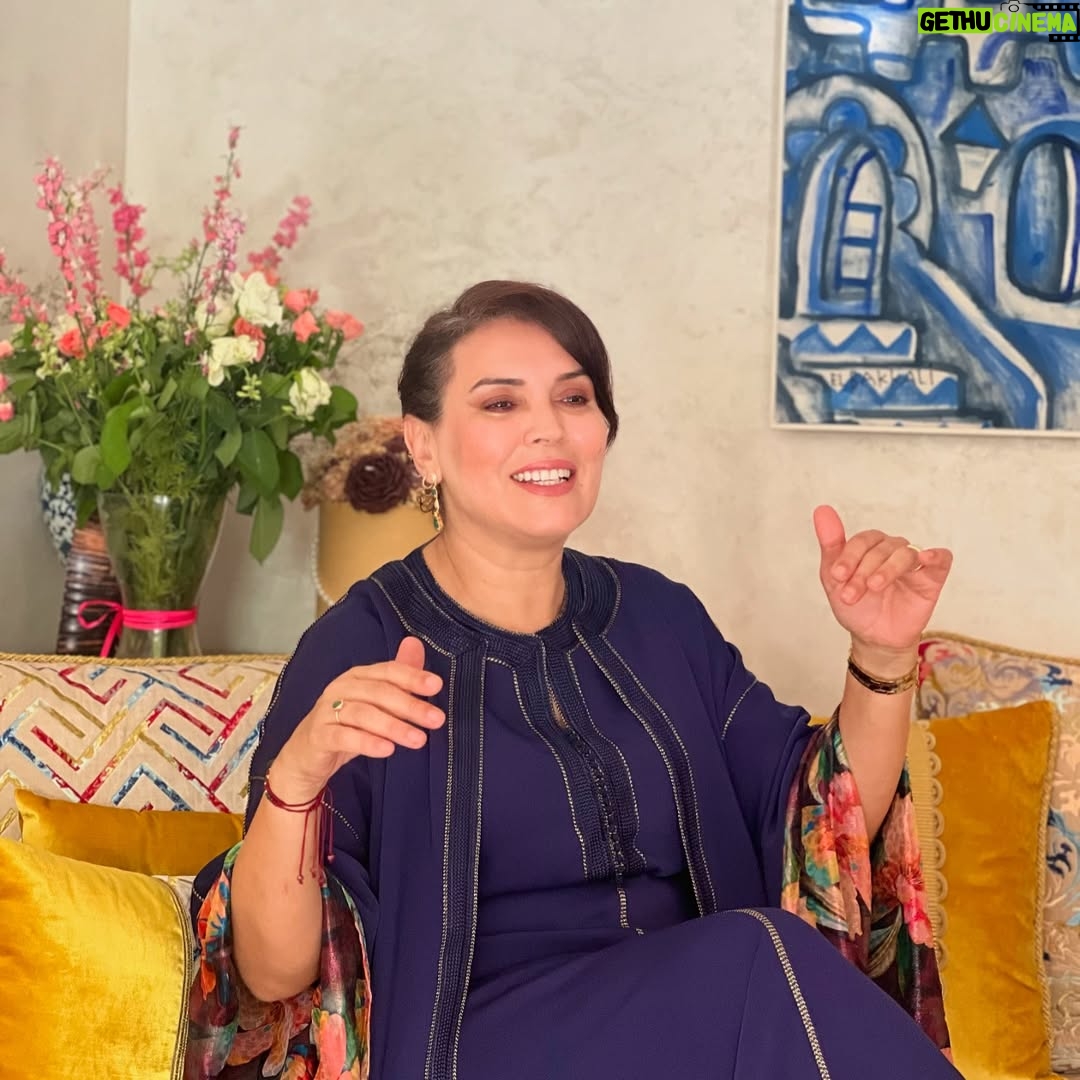 Saadia Ladib - 14.6K Likes - عيد مبارك سعيد. الهم اجعله بداية خير وسلم وسلام على البشرية جمعاء . #♥ 
شكرا @kounouz.officiel