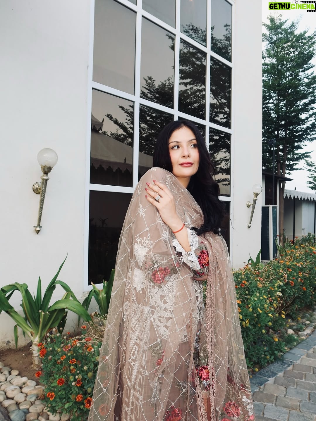 Saanya Khatter - 3 Likes - Song said it 😉 
Acting coy but plotting chaos under this dupatta 🤭💁🏻‍♀️ 
.
.
.
.
.
.
.
[ Saanya Khatter, indian wear, festive wear, pakistani suit, traditional wear, festival time, outfit ideas, ootd, outfit inspiration ]