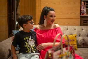 Safaa Sultaan Instagram - لاقوني بمسلسل الصديقات (القطط) انتاج شركة قبنض واخراج الاستاذ محمد زهير رجب والمشرف الفني الاستاذ فراس الجاجة والصديق الغالي ايهم قبنض مع مجموعة من نخبة نجوم الدراما السورية ضمن السباق الرمضاني انشالله نكون عند حسن ظنكن متل العادة ادعولنا ♥️