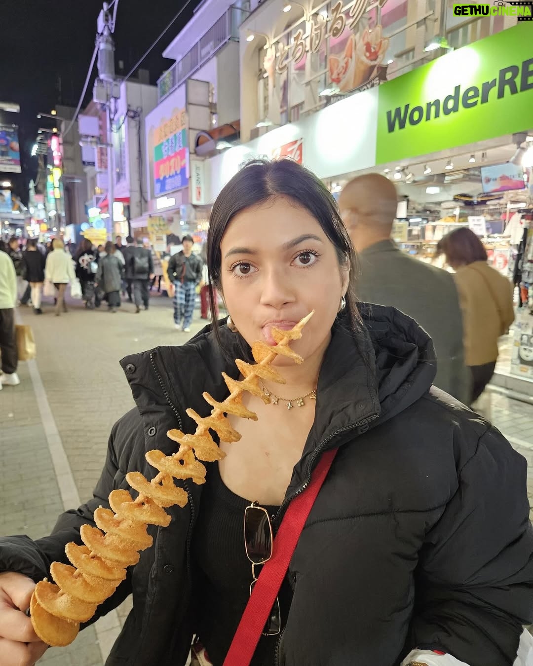 Safira Ratu Sofya - 129.6K Likes - Japan dump 😬