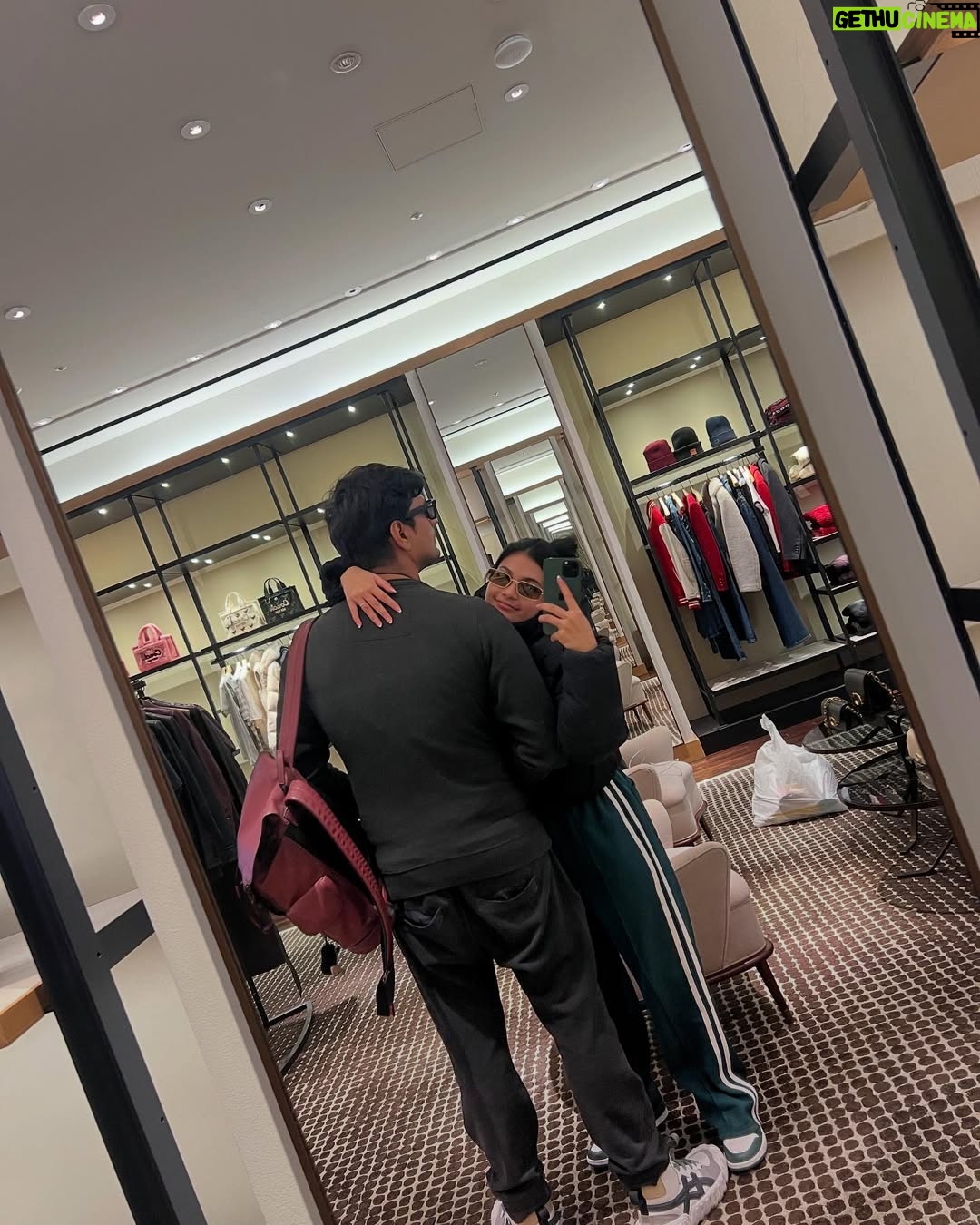 Safira Ratu Sofya - 129.6K Likes - Japan dump 😬