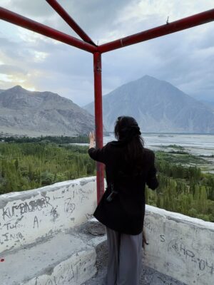 Sahar Hashmi Instagram - God was really smiling at me that day š¤ļøš«
#skardu #travel #getaway