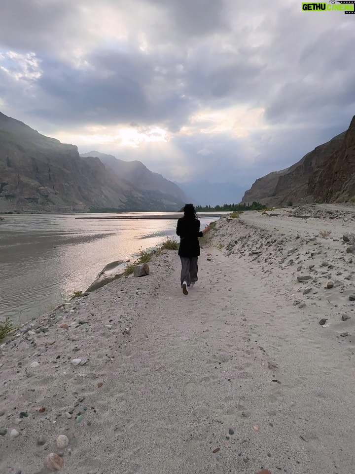 Sahar Hashmi - 148.6K Likes - God was really smiling at me that day 🌤️💫

#skardu #travel #getaway