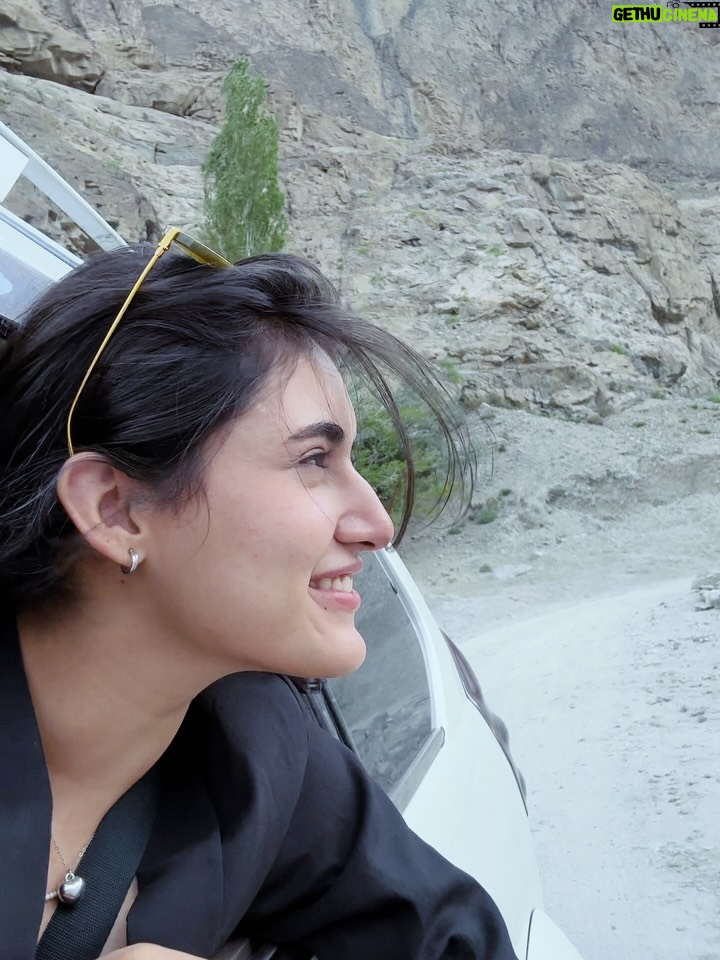 Sahar Hashmi - 148.6K Likes - God was really smiling at me that day 🌤️💫

#skardu #travel #getaway