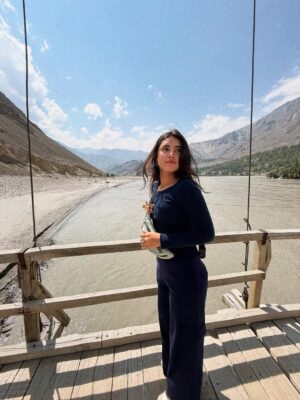 Sahar Hashmi Instagram - āļø nine