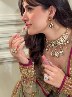 Sahar Hashmi Instagram - wato vat kumdi firay.. šŖ·āØ