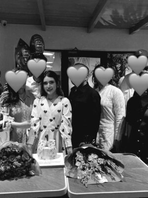 Sahar Hashmi Instagram - cute but pisces š
birthday throwback to remember how grateful iam for all the loved ones around me š¤§š¤