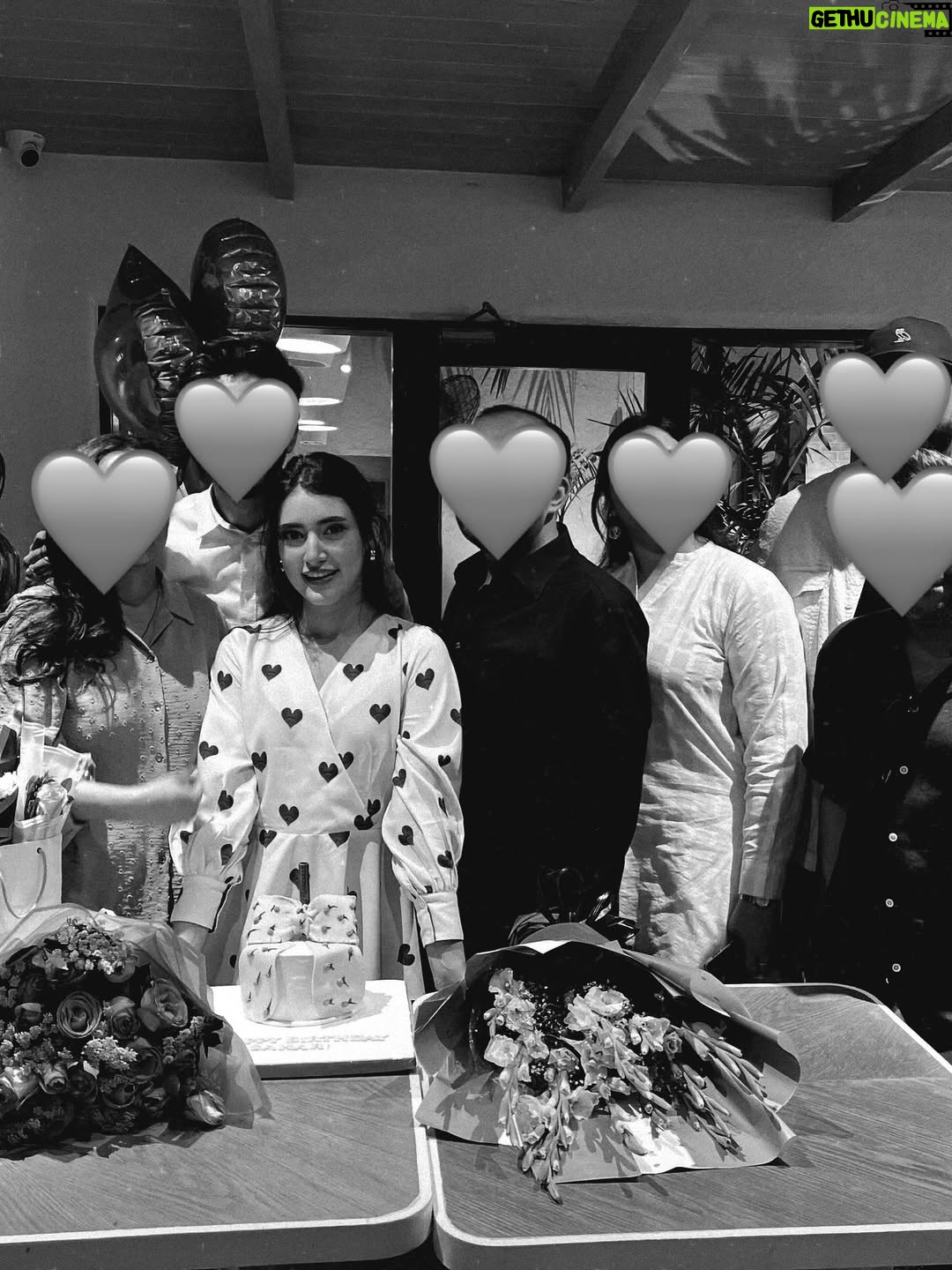 Sahar Hashmi - 126.2K Likes - cute but pisces 🎀 

birthday throwback to remember how grateful iam for all the loved ones around me 🤧🤍