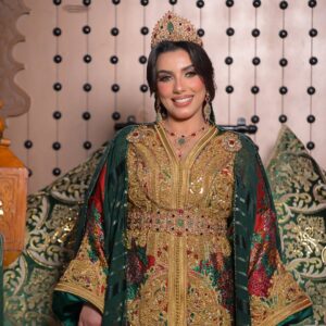 Sahar Seddiki Instagram - الحب ليس يوما واحد بل هو قصة عمر ♥️
Tanguif @negafa_nouha_queen_ 
Make up @alwissal_makeupartist 
Hair @abdo_hairstayle 
Photography @medox_photographe
Place @hotel_menzeh_dalia
