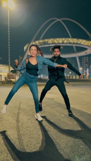 Saheli Rudra Instagram - This song dedicated to my Haryanvi familyšŖā¤ļø
#hariyanvi #hariyanvisong #solidbody #dancelover #trening #reelitfeelit #viral #instagram #foryou #sahelirudra