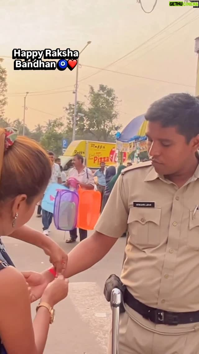 Saheli Rudra - 4.5K Likes - Anjan Bhaiyo ke  Saath Rakhi ka Pyaar Batna 🫶🧿🌹

Happy Raksha Bandhan To My All Brothers 🫰❤️

#publicreaction #happyrakshabandhan #reelitfeelit #festival #viral #instagram #foryou