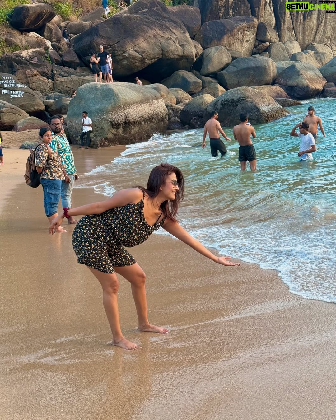 Saheli Rudra - 2K Likes - We’re the same kind of weird.🫂❤️🌍
@fatima_fitnessgirl 💋

#photoshoot #photography #instagram #instagood #instadaily #viral #pose #click #foryou #goa #goabeach #chillvibes #bestfriends
