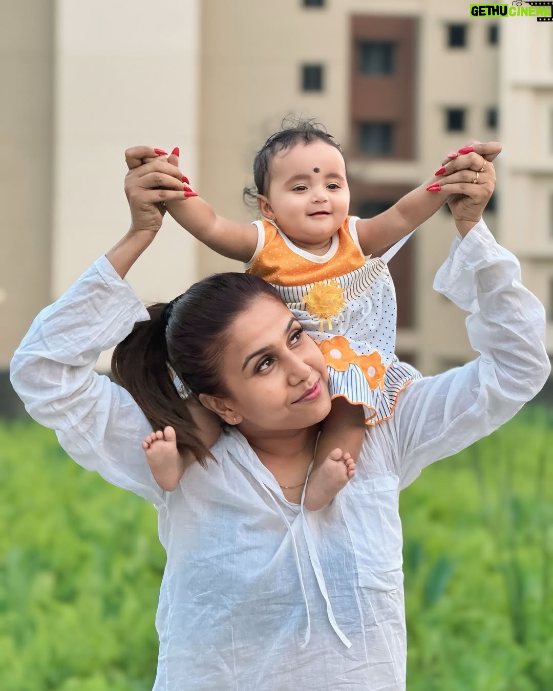 Saheli Rudra - 3K Likes - With my daughter 👧💋❤️ @brishti18_ 

#daughter #love #mom #care #pose #click #photos #viral #instagram #instagood #foryou #keepsuporting #loveyouinstafamily #foryoupage