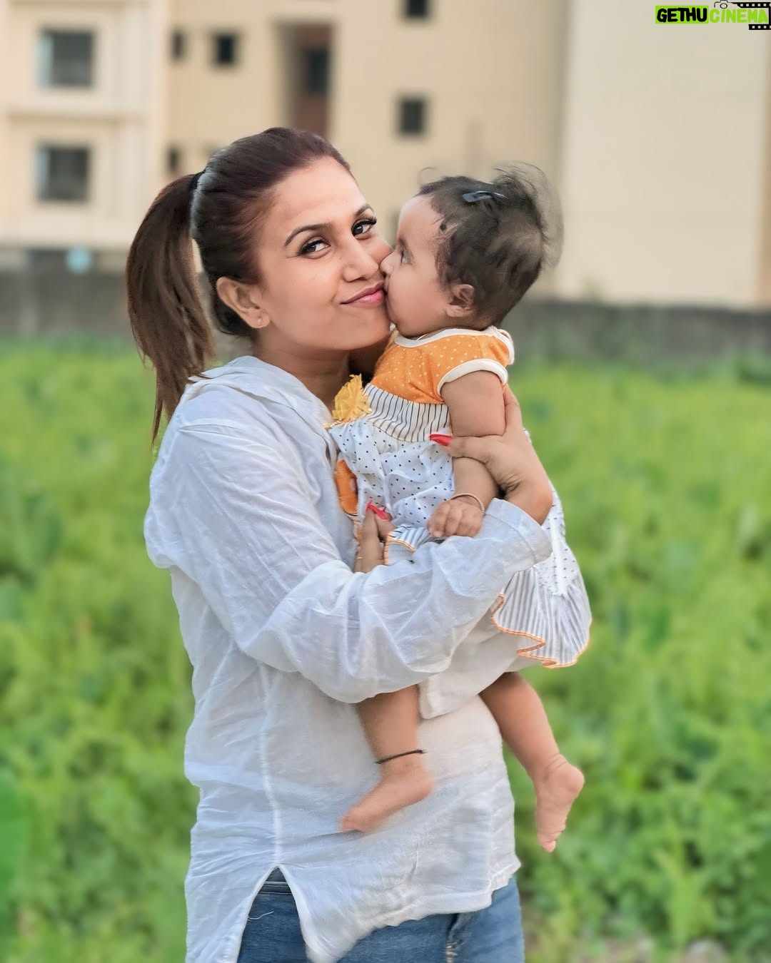 Saheli Rudra - 3K Likes - With my daughter 👧💋❤️ @brishti18_ 

#daughter #love #mom #care #pose #click #photos #viral #instagram #instagood #foryou #keepsuporting #loveyouinstafamily #foryoupage