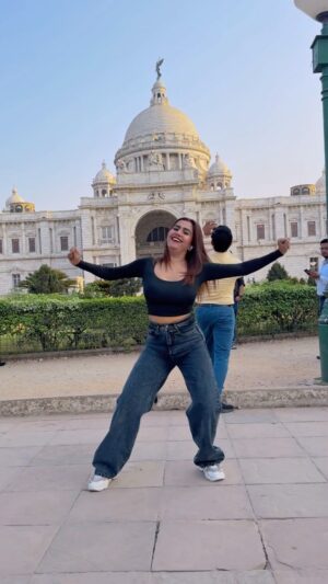 Saheli Rudra Instagram - Pyaar Aa geyaā¤ļøāš„
#foryou #reelitfeelit #viral #instagram #trending #dancelover #publicreaction #danceinpublic #sahelirudra