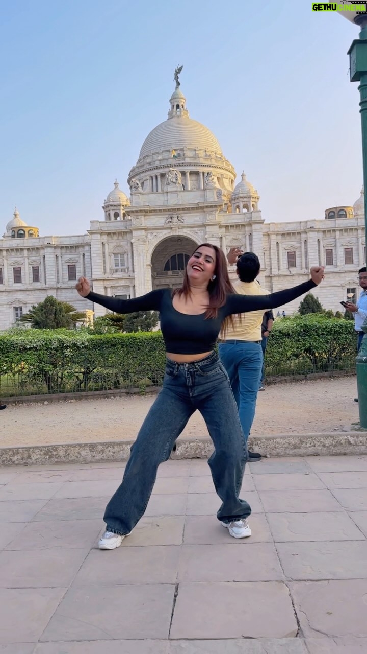 Saheli Rudra - 2.2K Likes - Pyaar Aa geya❤️‍🔥

#foryou #reelitfeelit #viral #instagram #trending #dancelover #publicreaction #danceinpublic #sahelirudra