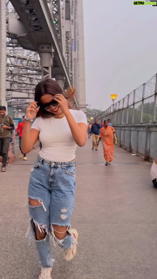 Saheli Rudra - 4K Likes - Mere Se Jalne Wale Bahut Hai😏🔥

#danceinpublic #publicreaction #govindadance #dancelover #trending #reelitfeelit #instagram #viral #sahelirudra #foryou