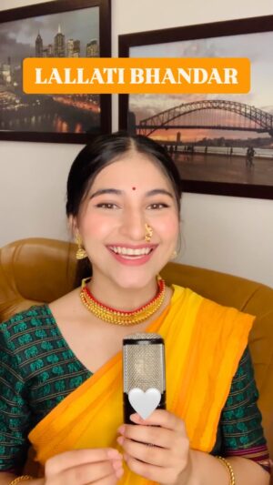 Sai Godbole Instagram - Lallati Bhandar ❤️
Devi saathi kelela gondhal khara, manaatla gondhal dur karnana💫
May Devi bless us all with abundance and peace this Navratri!!🌷

Original song credits: the fab Ajay-Atul! from the film Jogwa!🌟

Track credits @timothythampy 🙏🏼💫

#lallatibhandar #explore #trending #navaratri #gondhal #marathi #song #fyp
