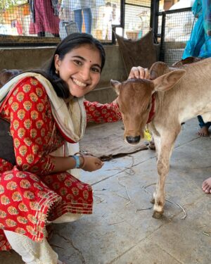 Sai Godbole Instagram - Namaskaram🙏🏼❤️
At the foothills of the Velliangiri mountains, my time at the @isha.foundation was surreal. The calm I felt within the serene and spiritually charged space was profound. Surrounded by the inclusivity and warmth of the people, nourished by healthy food, embraced by the purity of the air, and the divinity and grandeur of the Adi Yogi, I felt deeply connected. The energy of the powerfully consecrated Dhyan Linga and the Linga Bhairavi Devi temple has left a lasting impression on my soul. 
It was heartening to witness the immense work being done to address climate change through the Save Soil initiative (we visited the nursery too) and support for farmers. The dedication to empowering underprivileged students at the Isha Vidhya school is truly inspiring. The work Sadhguru and his team of volunteers continue to do is nothing short of remarkable.
Thank you for this incredible experience, for welcoming my mom and me into your sacred space. We left feeling rejuvenated, inspired, and deeply grateful. Shambho.”

Special thank you to Swami Suyagna ji for his kindness, time and generosity🙏🏼
Priyanka Akka and Kinjal Akka @kinjalmehta97 for showing us around the ashram with so much care, your warmth made us feel even more connected to the space🌷
Lots of love to Rudreshi Akka @_rudreshi_ for truly making us feel at home! You are sunshine! ☀️ 
Thank you to Kunal Anna for organising this retreat and Chaitral for coordinating everything! 🤍
And a huge thank you to Daddu @niharshembekar for introducing me to this divine, magical world and to my mom @kulkishori for her company and her efforts to make sure I have this experience ❤️🧿🙏🏼🌟

#ishafoundation #adiyogi #sadhguru