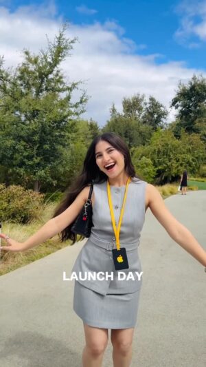 Sai Godbole Instagram - the best party in the 🇺🇸 @apple <3
.
.
what. a. day. 🤍✨🙂‍↕️
wrote this song to celebrate the new iPhone 17, the iPhone 17 pro, the AirPods Pro 3, the Apple Watch Series 3, Ultra, SE and the iPhone Air launch that I got to witness at the Steve Jobs Theatre, live in Cupertino at the Apple Park! 
i’m still processing it!! @apple the best for a reason <3

#collab #collaboration