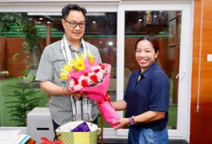 Saikhom Mirabai Chanu Instagram - It’s always a pleasure meeting Hon’ble Kiren Rijiju sir. Truly grateful for your unwavering support, encouragement, and belief in athletes like me. Your guidance continues to motivate us to strive for excellence and bring glory to the nation.