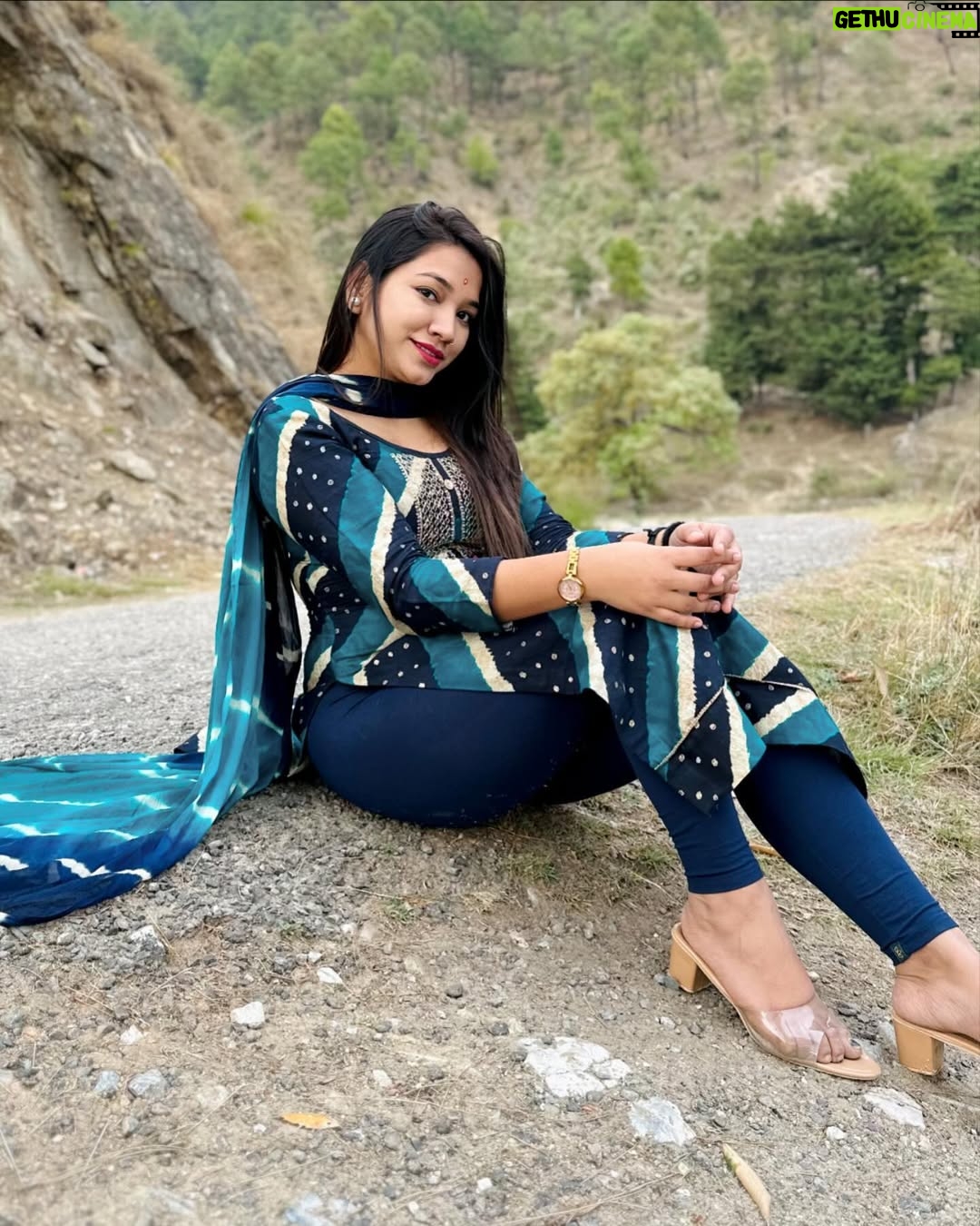 Sakku Pandey - 10.9K Likes - #photoghraphy #trending #photos #suit #uttarakhand #pahadi #trend #uk01