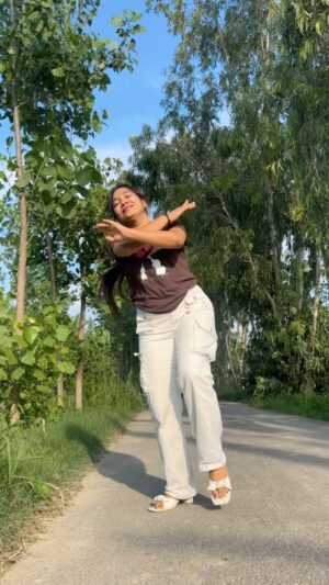 Sakku Pandey Instagram - #reels #viral #trending #video