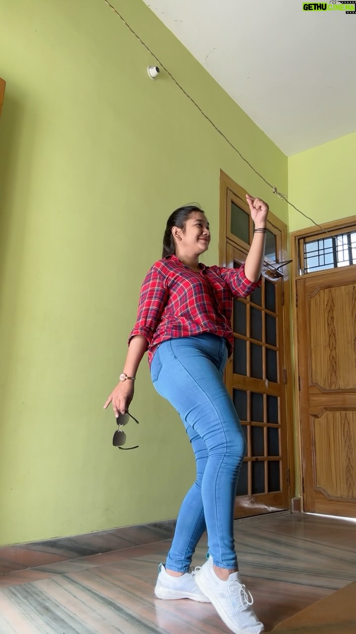Sakku Pandey - 5.6K Likes - 