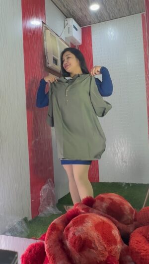 Sakku Pandey Instagram - @myntra #shortkurti #shortkurta #navratrispecial