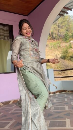 Sakku Pandey Instagram - #reels #viral #trending #video
