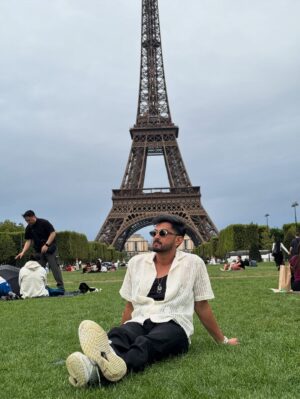 Sakshi Chhajed Instagram - Just two hearts in Paris🗼❤️
#viralcouplereel #switzerlandcouple #puneinfluencer #puneinfluencer #puneblogger #punecouple #couplegoals #puneviralcouple #punecouplegoals #punecontentcreator #couplegoals
#punecity #puneinstagrammers #puneblogger #puneinsta #punecreator #punecontentcreator #punecity #Punecouplegoals #punecoupleviral #puneviralcouple #couplelove #mumbaicouole #mumbaiviralcouple #mumbaicouplepromotion