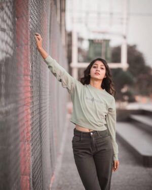 Sakshi Gupta Instagram - š¤
.
.
#instagram #instagood #outsidephotography #indore #sakshigupta #explore #photooftheday