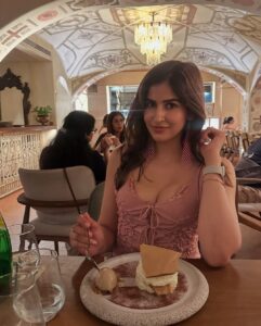 Actress Sakshi Malik HD Photos and Wallpapers August 2025