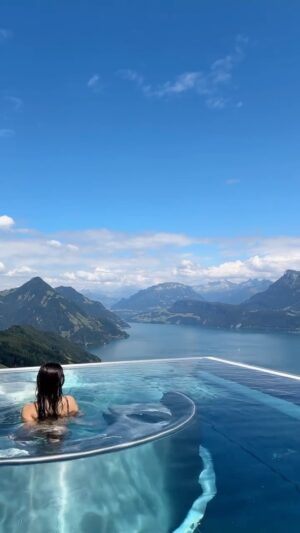 Sakshi Malik Instagram - that iconic @villahonegg view over Lake Lucerne āļø literally floating on the edge of Switzerland!