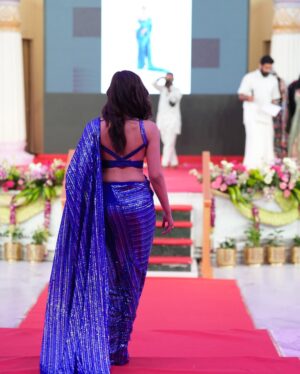 Sakshi Malik Instagram - Last weekend for IWC @artofliving ā¤ļø
Outfit by: @manishmalhotraworld
Styled by: @stylebyami