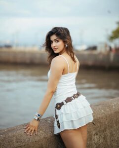 Actress Sakshi Malik HD Photos and Wallpapers July 2025