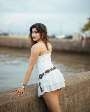 Sakshi Malik Instagram - somewhere btw soft & unforgettable