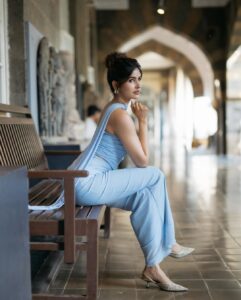Actress Sakshi Malik HD Photos and Wallpapers August 2025